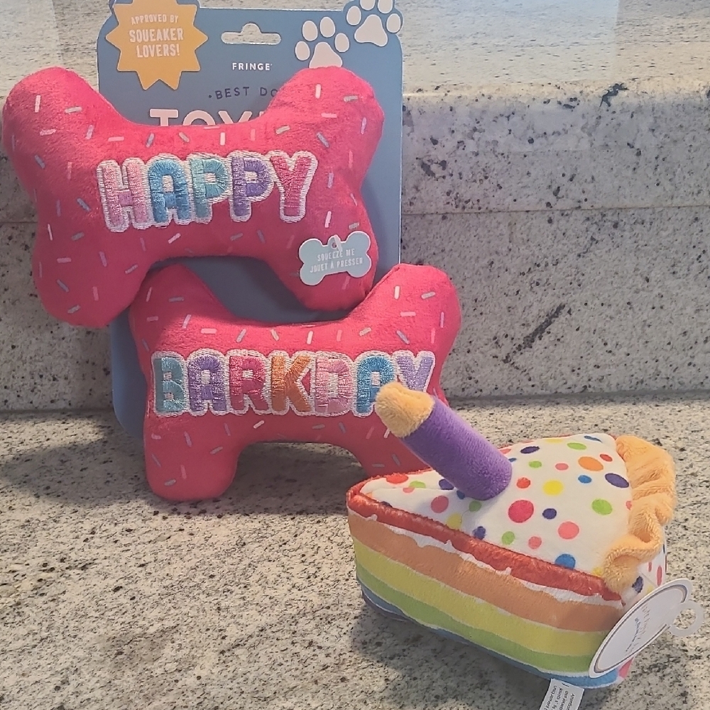 Borthday Dog Toy Set NWT - Picture 1 of 1